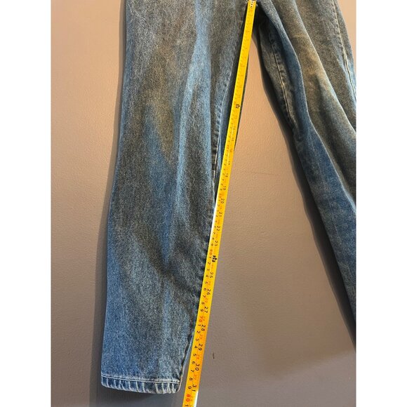 Vintage Y2K Men’s Tommy Hilfiger Light Wash Loose Fitting Jeans Button Fly 38x32 - Picture 4 of 10